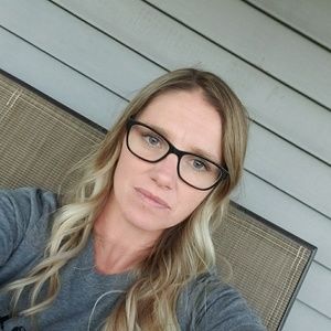 Meet your Posher, Sonya